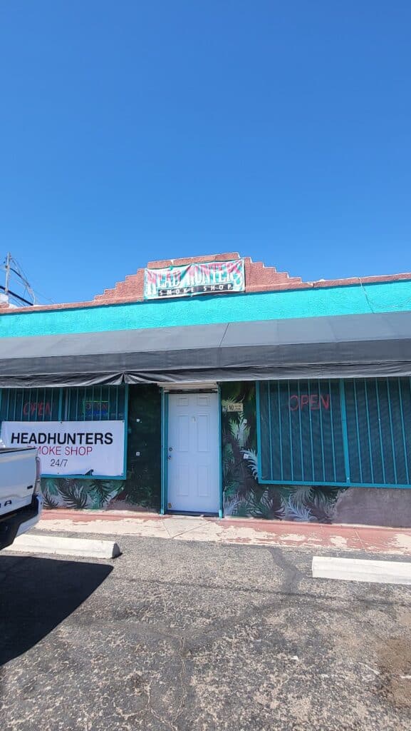 Head Hunters Smoke Shop store preview image