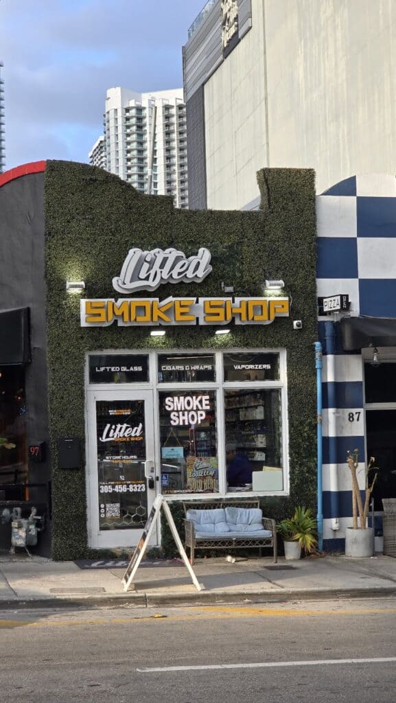 Lifted Smoke Shop Brickell - Miami, FL store preview image